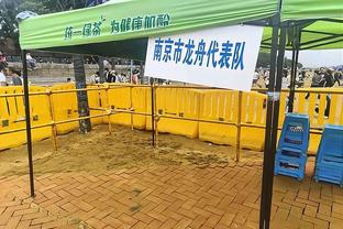 火箭VS独行侠述评：格林被包夹阵地战瘫痪 东欧打爆换防无惧夹击